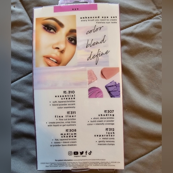 Real Techniques Enhanced Eye Set - Pink - Picture 2 of 3